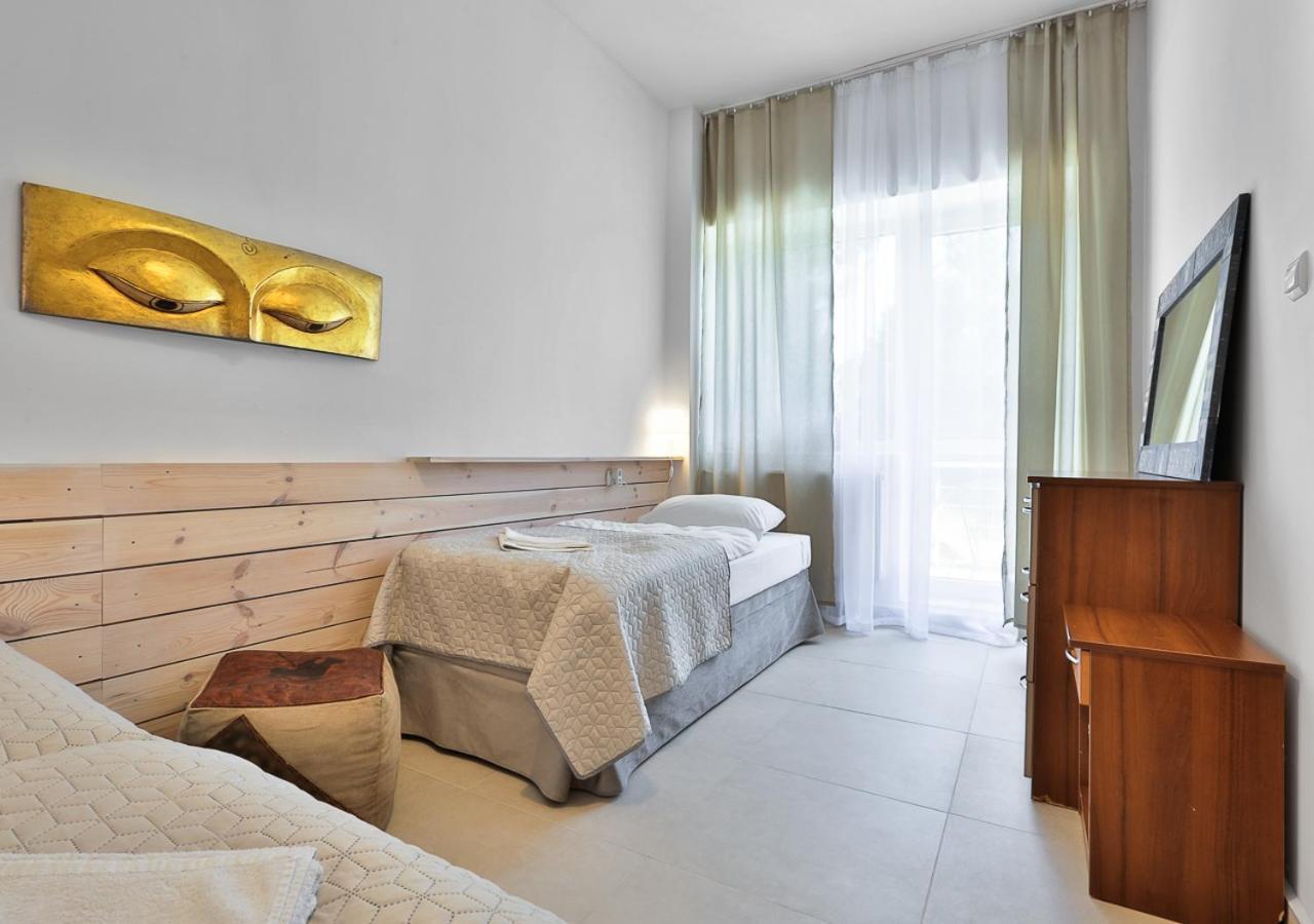 Osrodek Wypoczynkowy Balt-Tur Feel Well Resort Jastrzębia Góra Esterno foto